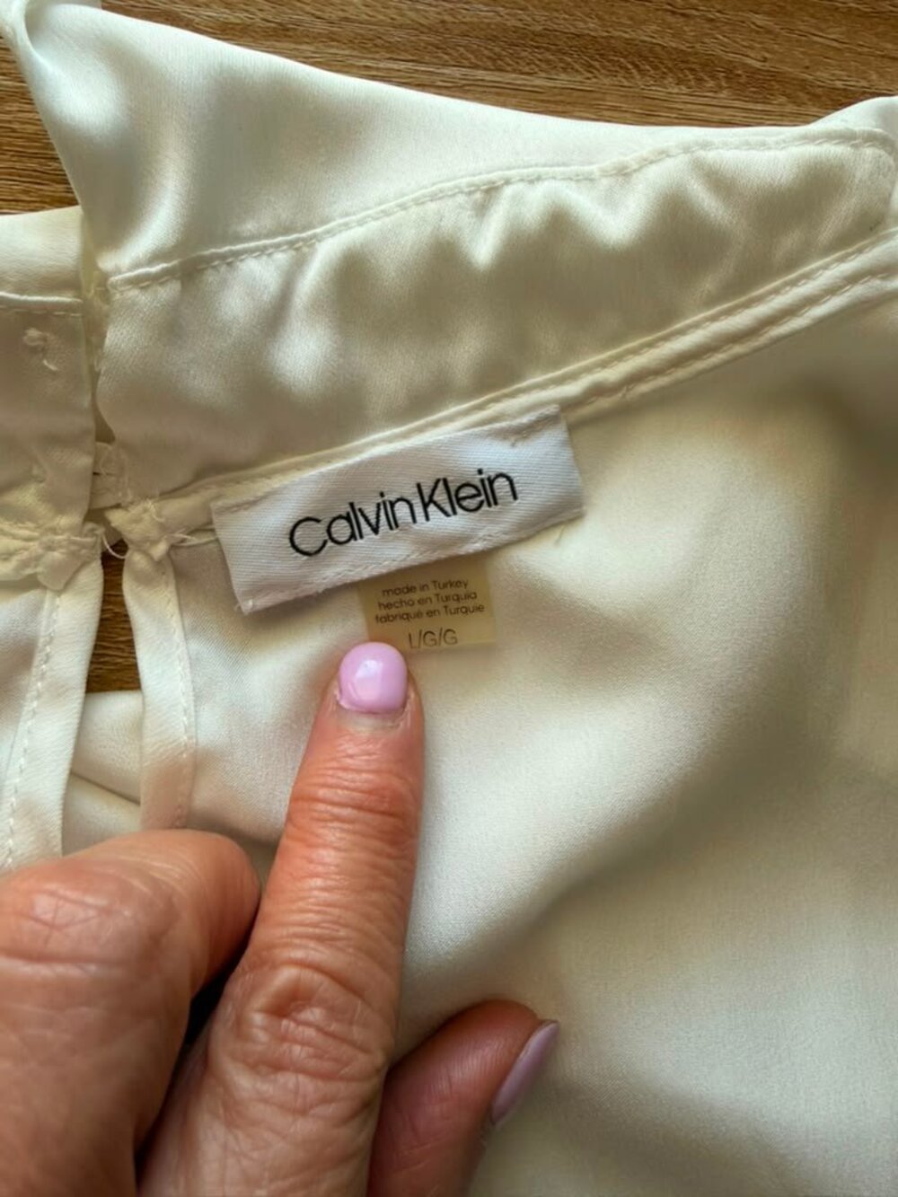 Calvin Klein White Sleeveless Blouse Women Large Satin Career Top - Picture 11 of 12